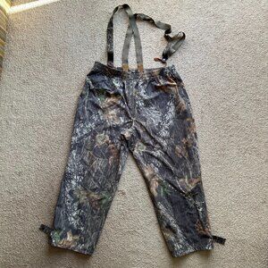 Cabelas Pants Mens 4XLx32 Nylon Camo Hunting Goretex Shoulder Straps No Pockets